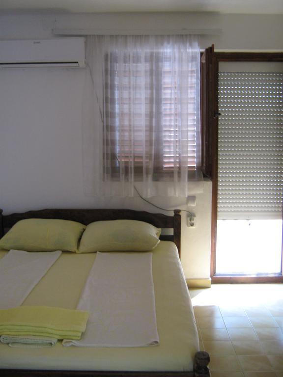 Apartments Ceca Tivat Zewnętrze zdjęcie