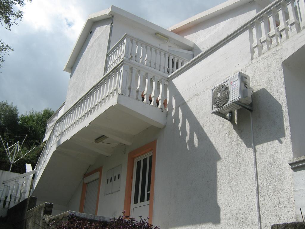 Apartments Ceca Tivat Zewnętrze zdjęcie