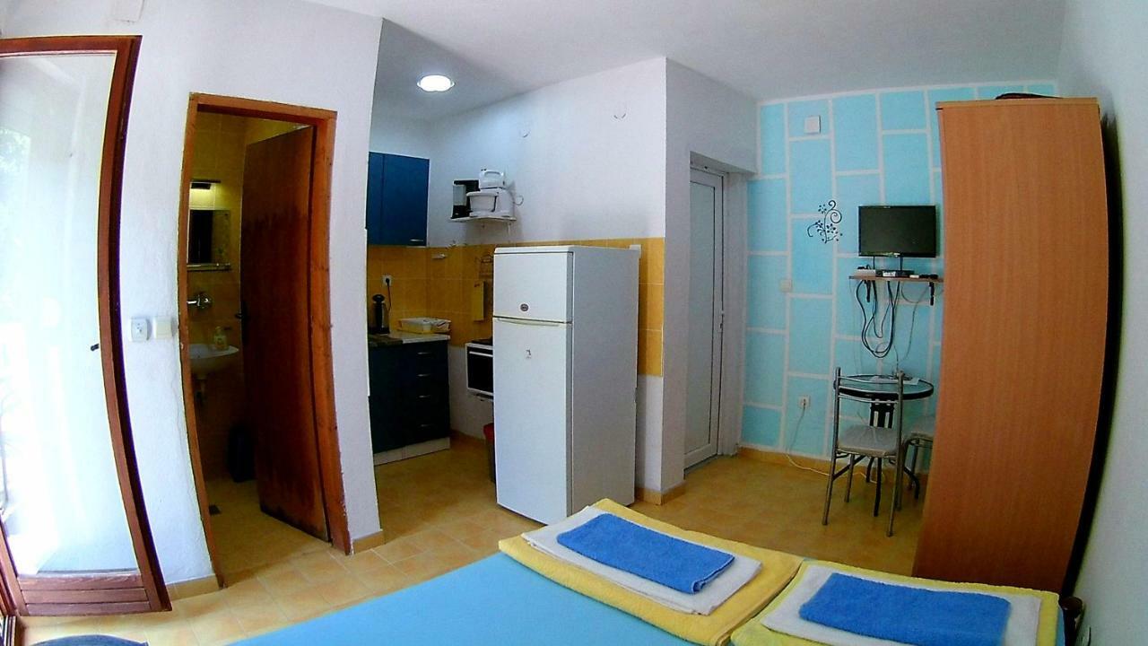 Apartments Ceca Tivat Zewnętrze zdjęcie