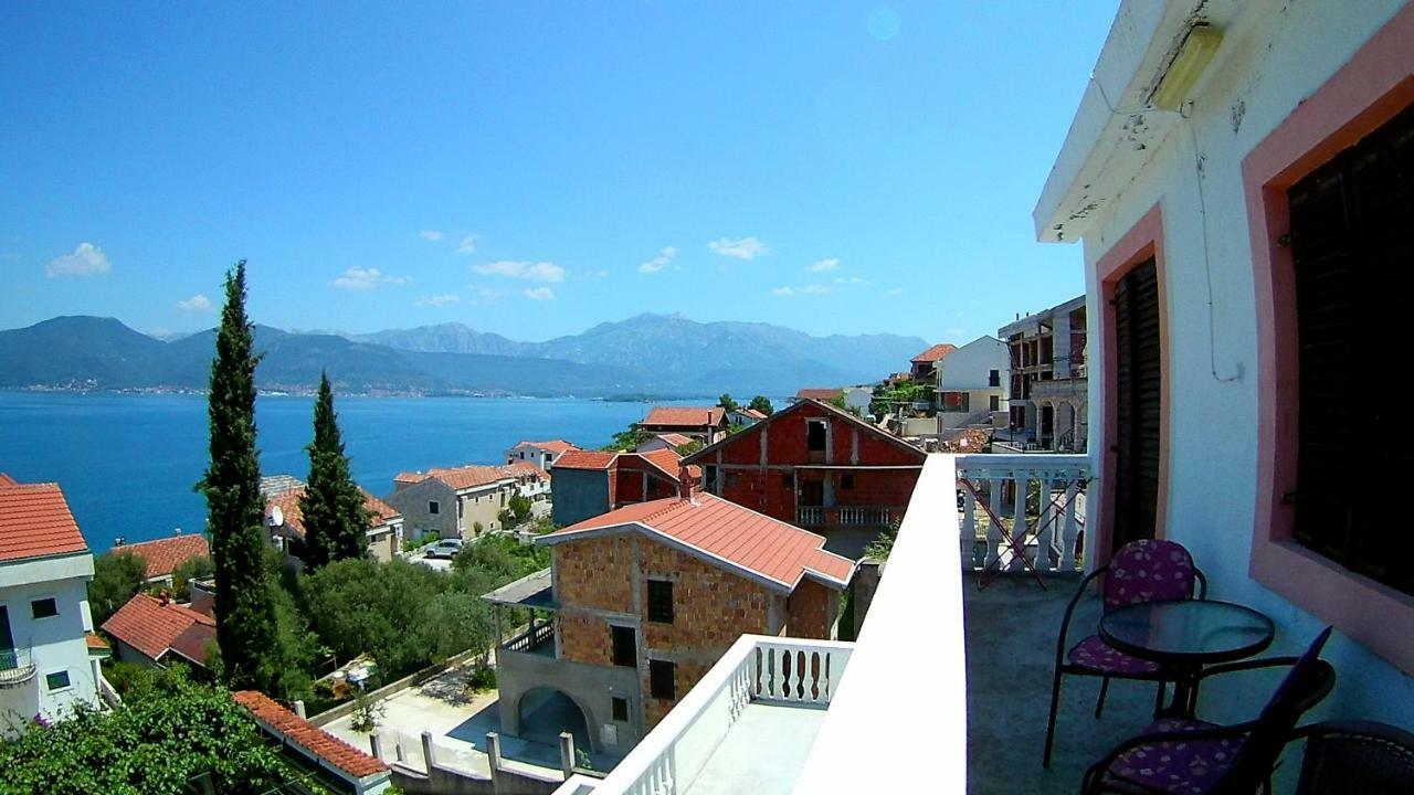 Apartments Ceca Tivat Zewnętrze zdjęcie