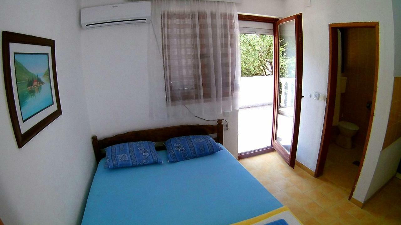 Apartments Ceca Tivat Zewnętrze zdjęcie