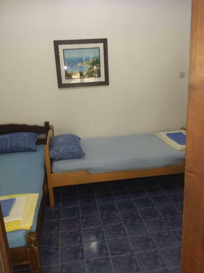 Apartments Ceca Tivat Zewnętrze zdjęcie